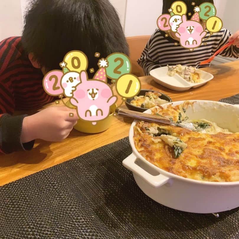 小森純のインスタグラム：「こんばんは＾＾ YouTube動画本日21:00に公開されます！ 今日は、自宅キッチンにてグラタンの作り方をご紹介させて頂きました😊 ・ ホワイトソースも簡単に作れます✌️ 是非覗きに行ってみてください😊 ・ ◽️プロフィールにあるURLからYouTubeに飛べます😊 ・ #YouTube#youtube動画アップ予定#小森純」