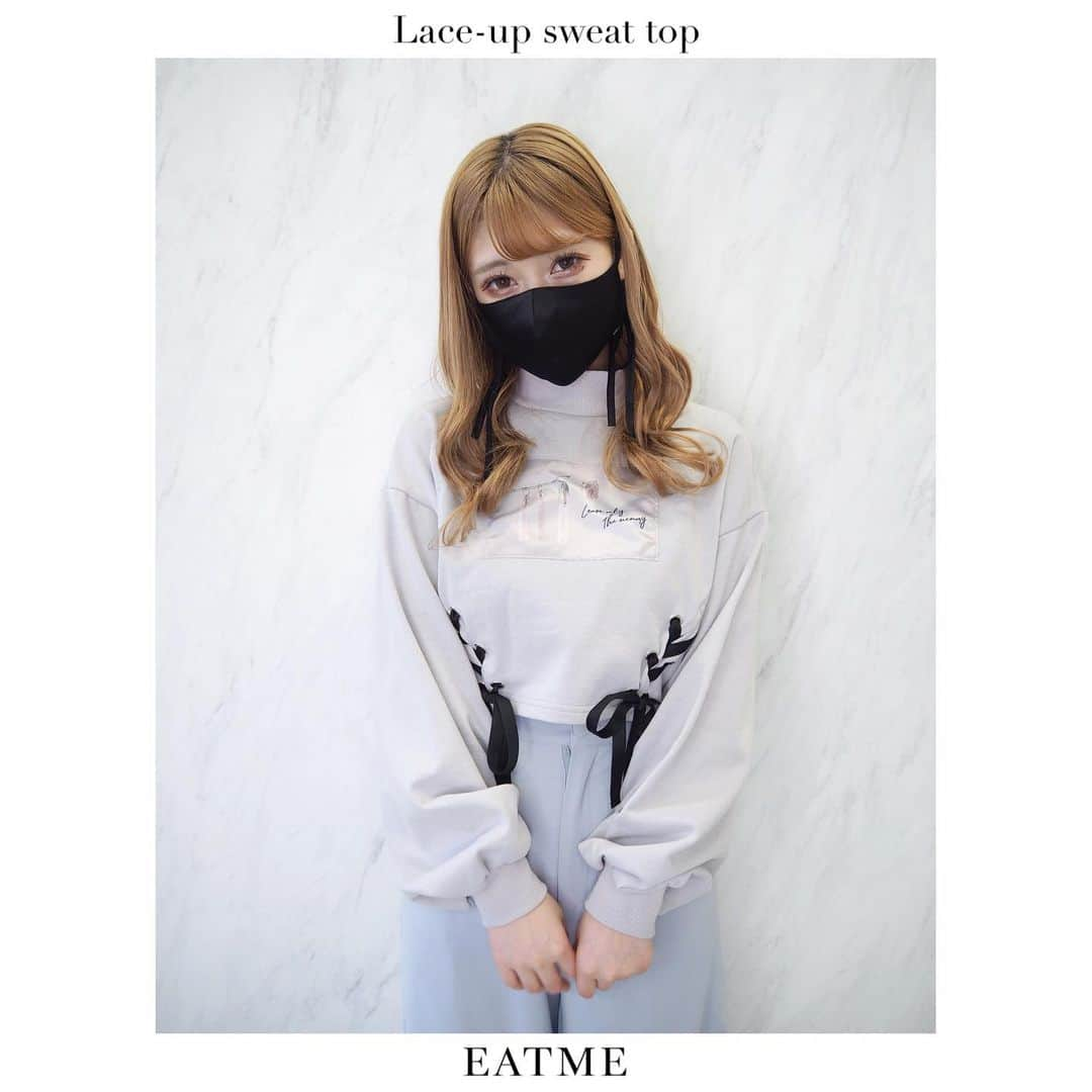 EATMEさんのインスタグラム写真 - (EATMEInstagram)「1.22 update... #EATME #JANUARY #NEW #ITEM . TOP画面のURLからEATME WEB  STOREをCHECK▶︎▶︎▶︎ @eatme_japan . 🌹レースアップスウェットトップ ¥8,150(＋tax) PNK.GRY.BLK ☑︎FREE ※発売中 . #EATME_CODE #eatmejapan #イートミー」1月22日 20時25分 - eatme_japan