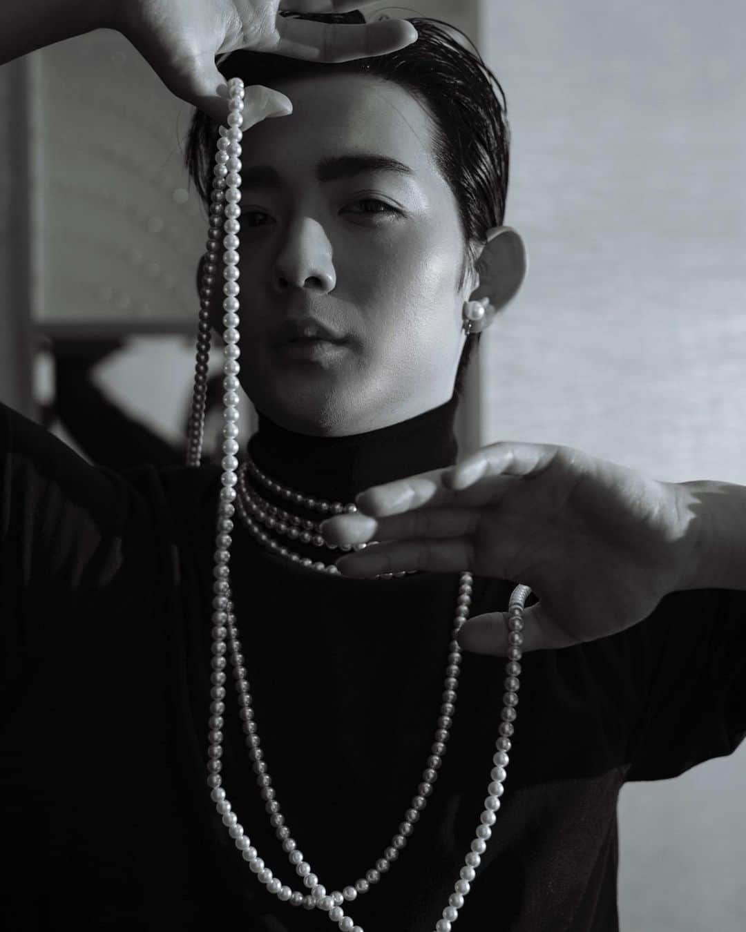 竜星涼さんのインスタグラム写真 - (竜星涼Instagram)「パールのある世界 #MIKIMOTO #ミキモト @official_mikimoto」1月22日 21時10分 - ryo_ryusei