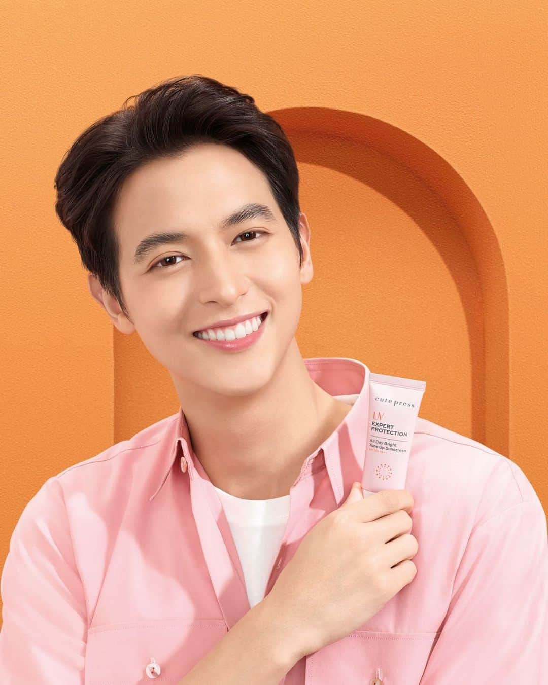 Jirayu Tangsrisukのインスタグラム