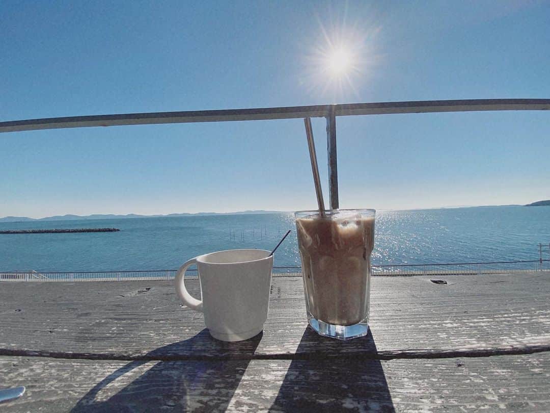 嘉陽涼のインスタグラム：「。 県内にこんな素敵なカフェがあったとは☀︎ #西尾#cafeocean」