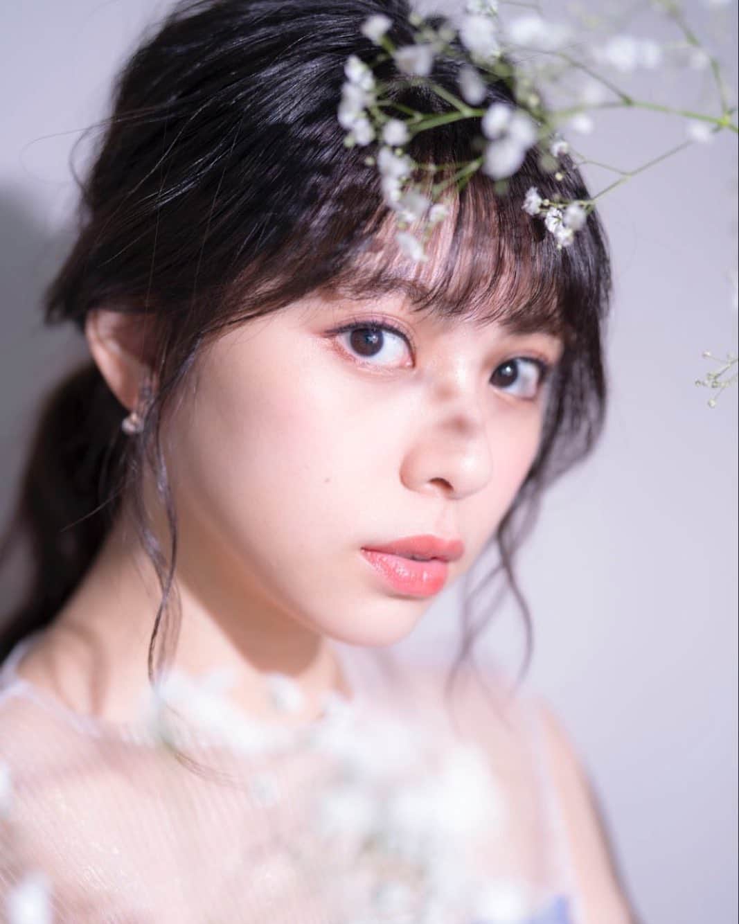 のインスタグラム：「-カレンダーアザーカット-  photo by TAKASHI SHIMIZU Hair&make @nakaitsu_ayumi   #カレンダー #calendar  #calendar2021  #オフショット  #offshot  #2021  #31  #photo  #photography  #照片  #포토」