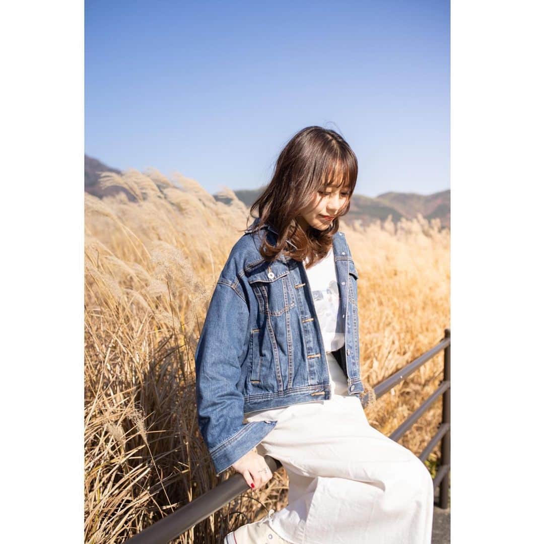 のインスタグラム：「もうすぐあったかくなるかな‪･:*+.‬🙂🌸　 　 　 　 photo by @nobis_2017  　 #photography #shooting #camera #sky #空 #自然 #nature #シンガーソングライター #japan #japantravel #japan_daytime_view #アウトドア #はだのブランドアンバサダー #こっそり #オリジナル #tシャツ #笑 #피아노#악기를켜면서노래함#싱어송라이터#하타노#likes  #instadaily  #love#photooftheday #旅 #trip #春 #待ち遠しい #🌸」