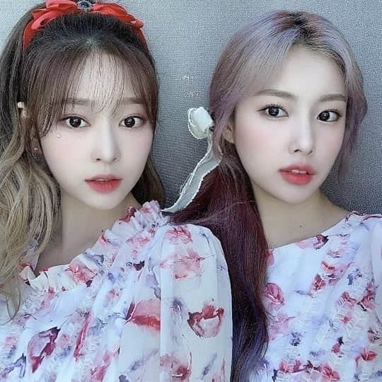 カン・ヘウォンさんのインスタグラム写真 - (カン・ヘウォンInstagram)「The amount of visuals hyewon and minju have together 😍😍 - [#IZONE #HYEWONIZONE#PRODUCE48#PD48#프로듀스48#MNET#KANGHYEWON#HYEWON#강혜원#Kpopdol#likeforfollow#followforlike#like4like#l4l]」1月22日 22時33分 - hyewon__izone