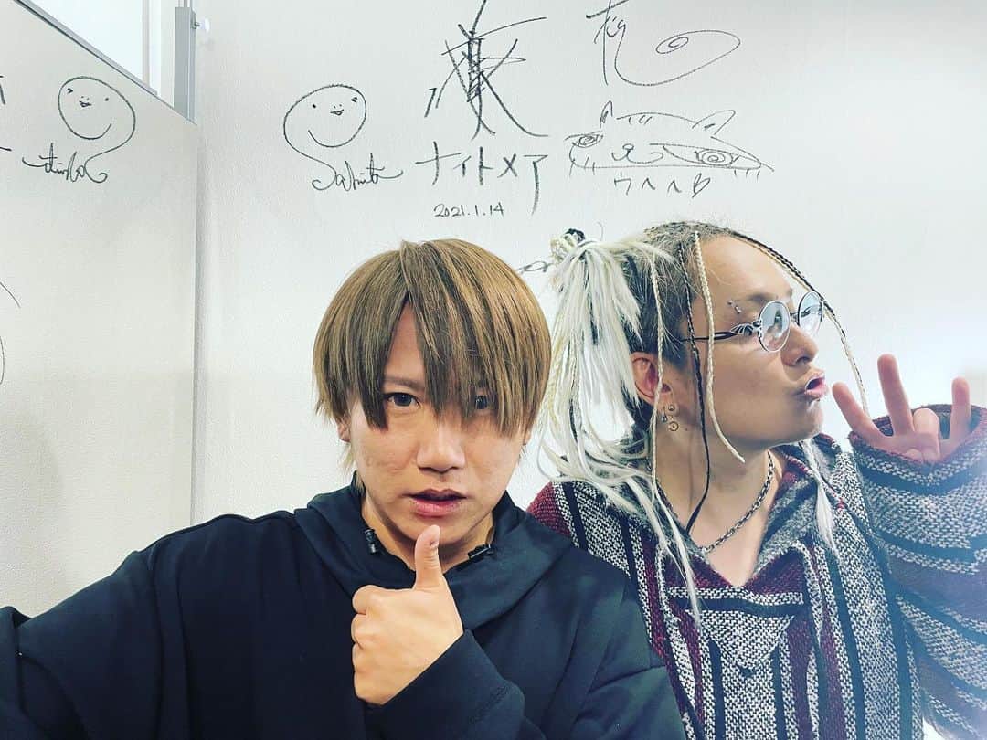 Yomiさんのインスタグラム写真 Yomiinstagram そういえば 今年の1月27日で会社設立5年目になります これからも色々チャレンジしていこうと思います 自分も含めメンバー スタッフ ファンの皆がハッピーになれる環境を作れるように頑張ります 感染症対策