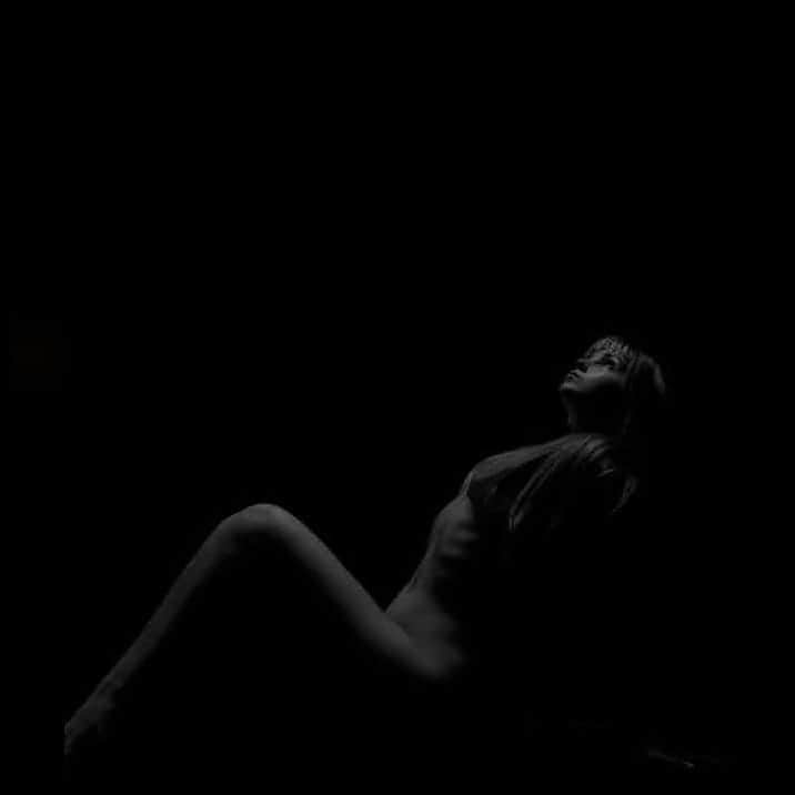 Saiのインスタグラム：「Artistic Photoshoot Yokohama 🦙 . . . #photoshoot #yokohama #japanshoot #nude #dark #blackandwhite #shoot #girl #tokyomodel #japanmodel #japan」