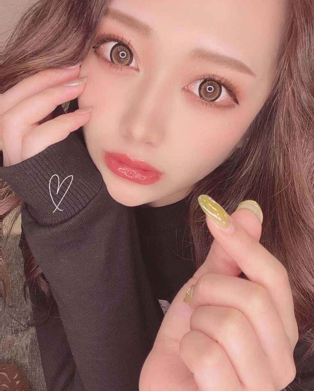 神出鬼没の【キャバ図鑑】のグルメインスタ