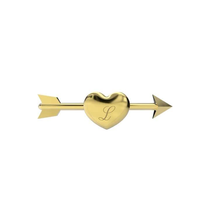 デルフィナデレトレズのインスタグラム：「To make your Valentine’s Day a special one, create something unique with our ‘Love’ initial collection available Online   18kt yellow gold stud earring shaped with an arrow and a gold heart customizable with an engraving. Choose the letter from someone close to your heart, your loved ones or your own  To ensure Valentine's Day delivery place your order by January 31st  🏹❤️🏹  #delfinadelettrez  #lovecollection」