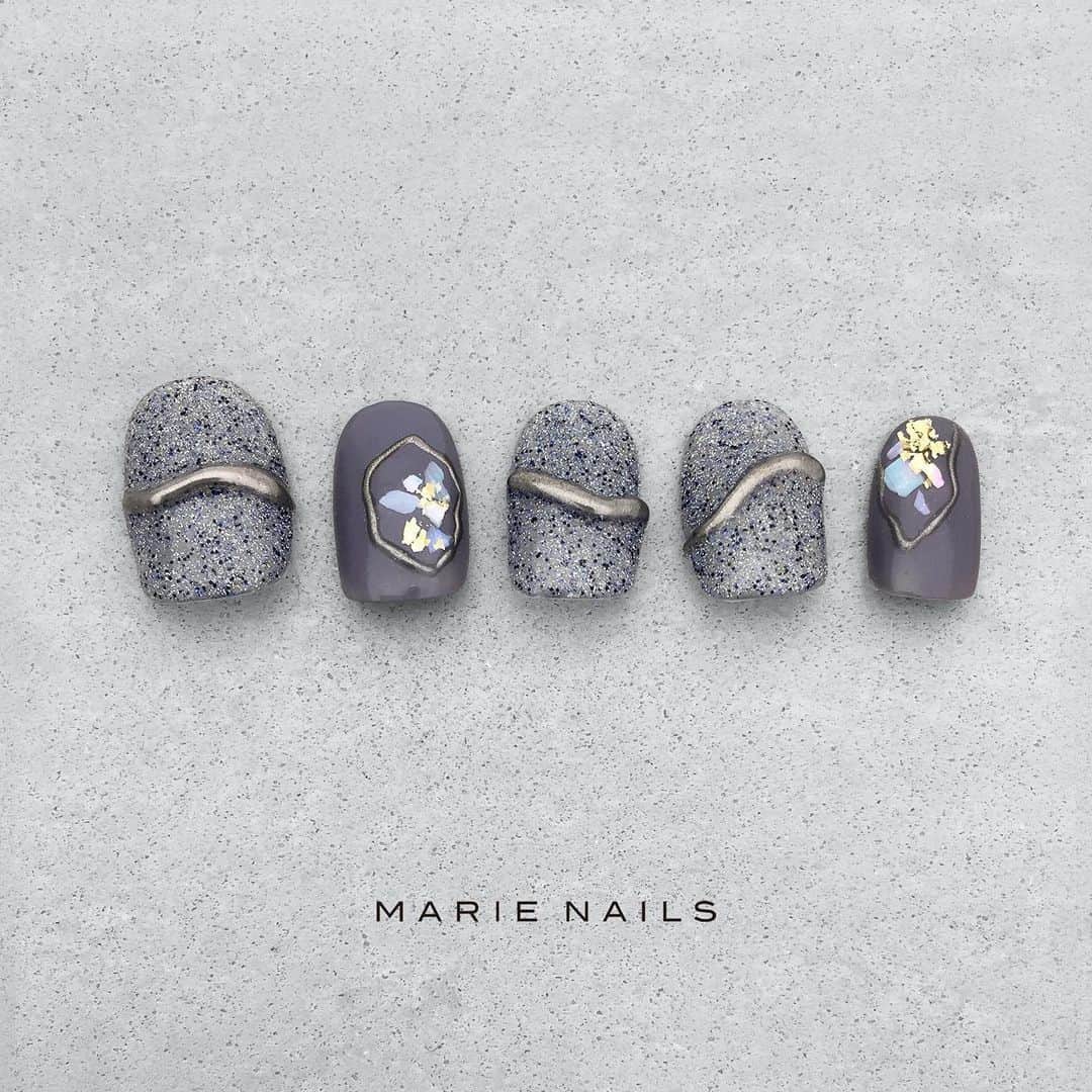 marienails_jpnのインスタグラム：「#nailartist #nailstagram #nailsofinstagram #nailswag #nailpro #nailist #marienails #nail #nails #naildesign #nailart #fashion #trend  #gelnails #instanails #fashionista #fashionlove #nailfie #マリーネイルズ #ネイルデザイン #ネイル #ジェルネイル #ファッション #ネイルサロン #ネイリスト #お洒落さんと繋がりたい #美甲 #ネイルアート #おしゃれ #コーデ」