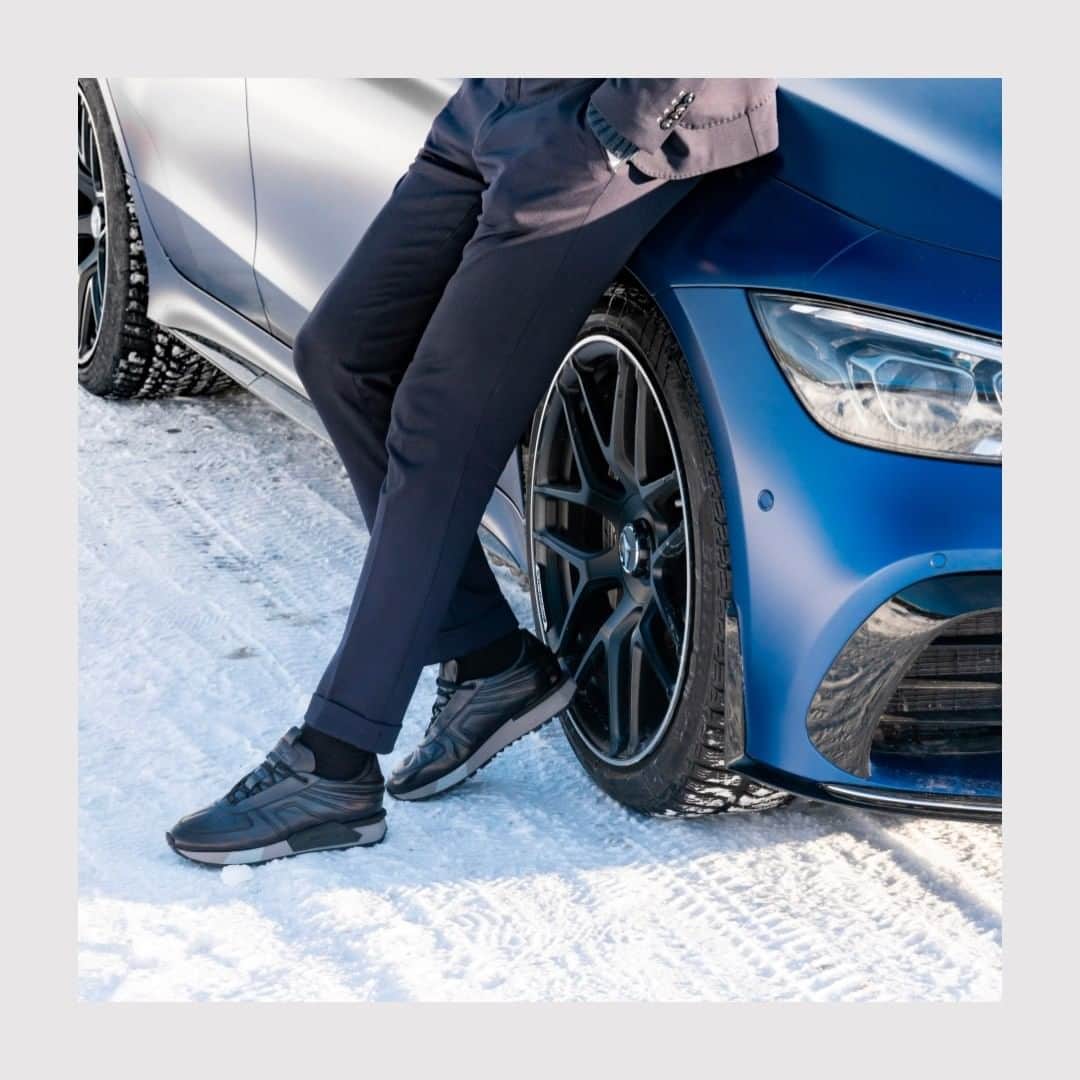 サントーニのインスタグラム：「How to enjoy  the perfect winter experience: #SantoniForAmg sneakers collection combines excellence and performance, in the outdoor as well as in the city.  @mercedesamg #Santoni #SantoniForAmg #MercedesAMG #AMG #neverstandstill」