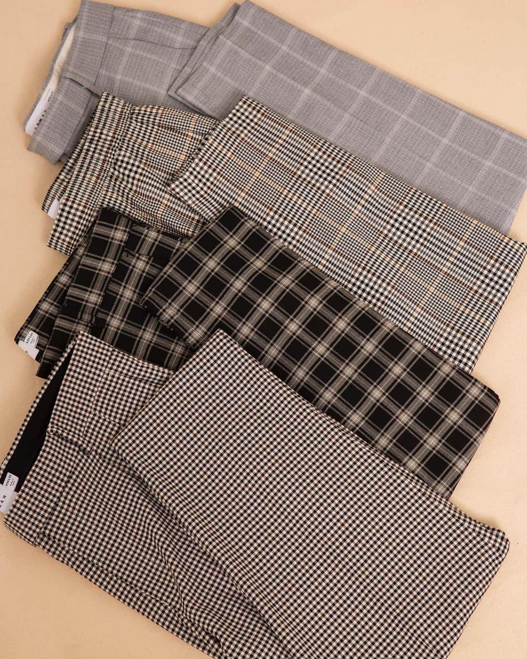 のインスタグラム：「Elevate any outfit with some statement checks 😎 #TopmanStyle Tap to shop or shop via 🔗 in bio.」
