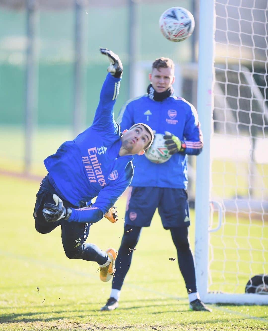 アーセナルFCさんのインスタグラム写真 - (アーセナルFCInstagram)「First training session with the Arsenal ✅⁠⠀ ⁠⠀ #Arsenal #Ryan #training #EmiratesFACup」1月23日 1時07分 - arsenal