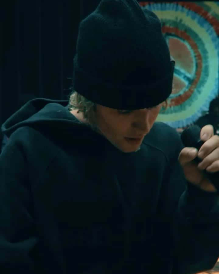 ジャスティン・ビーバーのインスタグラム：「I can’t wait for you to hear this album   🎥: @rorykramer」