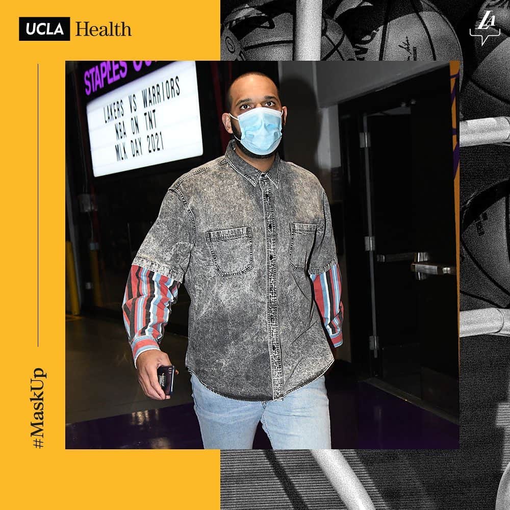 Los Angeles Lakersさんのインスタグラム写真 - (Los Angeles LakersInstagram)「Los Angeles, we need you to #MaskUp.  Mask Cam, presented by @uclahealth.」1月23日 2時33分 - lakers
