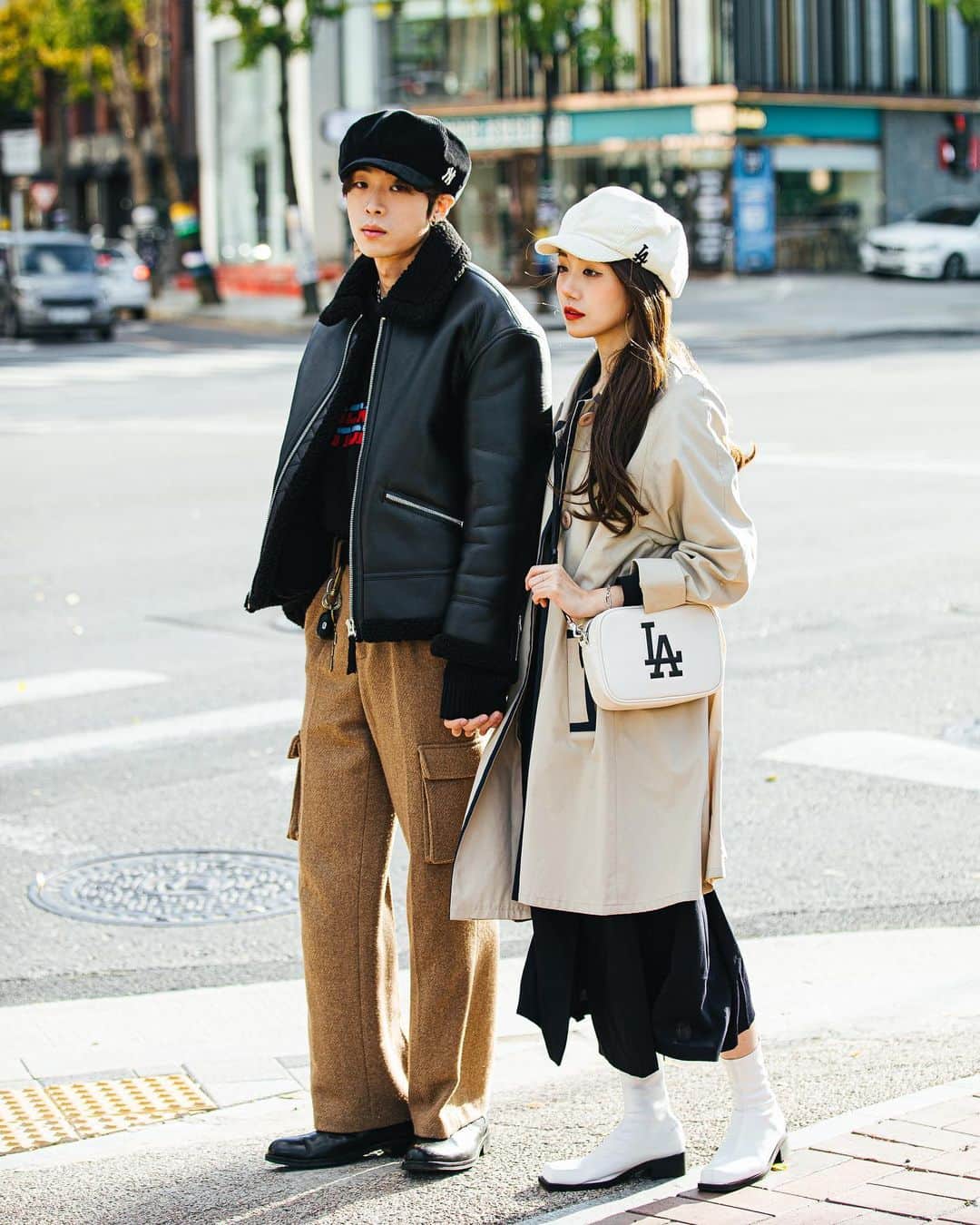 가로수길 , Seoulのインスタグラム：「Street ✨ Couple Thx @llae___ @j_in_young 🥴」