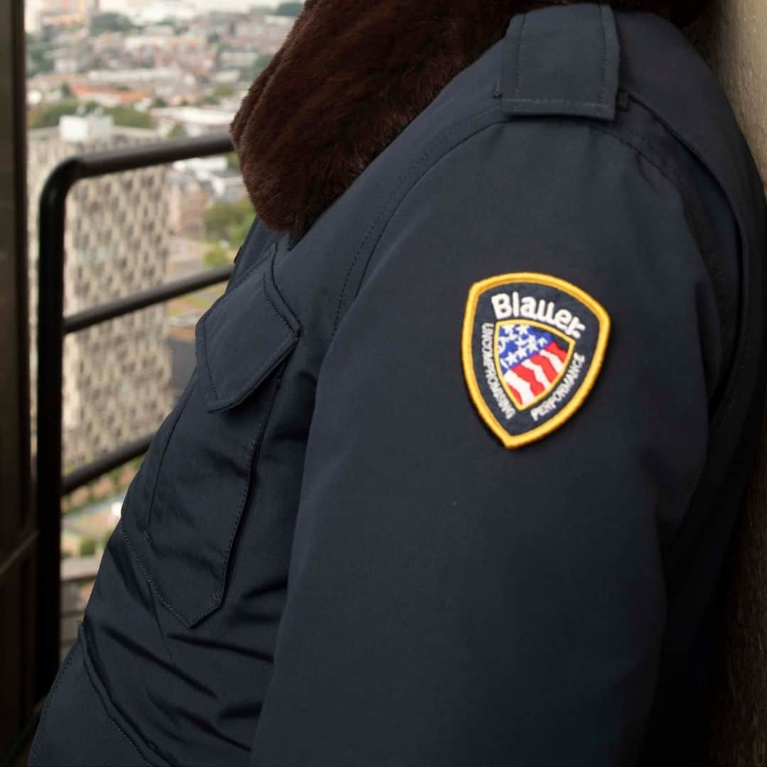 ブラウアーさんのインスタグラム写真 - (ブラウアーInstagram)「ICONIC: Police Department style jacket in taslan with eco-friendly fur collar, detachable with buttons. #Blauer #Blauerusa #FallWinter2021 #PoliceJacket」1月23日 4時45分 - blauerusa