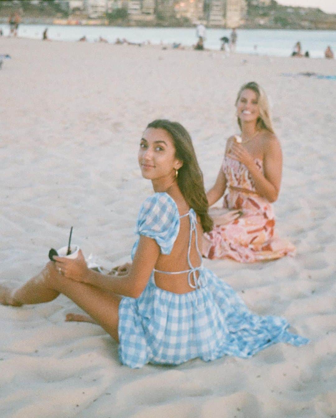 ナタリー・ジェーン・ローザーさんのインスタグラム写真 - (ナタリー・ジェーン・ローザーInstagram)「Film drop 🎞  from a perfect summer arvo ☀️🍦」1月23日 5時16分 - natalie_roser