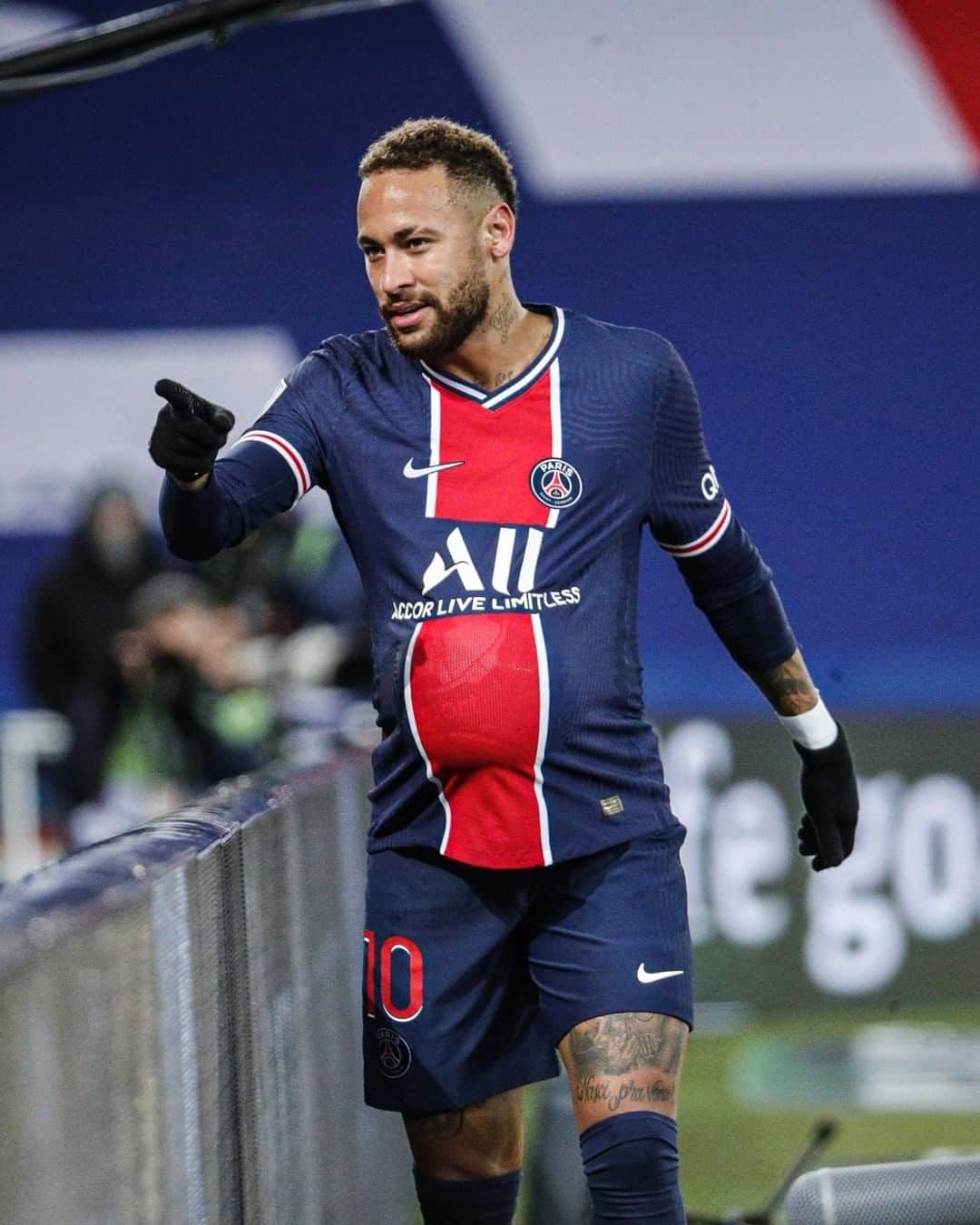 パリ サンジェルマンfcさんのインスタグラム写真 パリ サンジェルマンfcinstagram 3 Goals In 3 Minutes Catch Us If You Can Psgmhsc Psg Parissaintgermain Paris Football Montpellier Ligue1 France Neymar Njr Brazil Brasil
