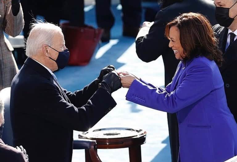 ジャスミン・サンダースのインスタグラム：「Inspired by these incredible leaders and hopeful for the future! It’s a new year and a new administration, it’s time to make positive change in America. We aren’t done. This is just the beginning. “We did it Joe!”」
