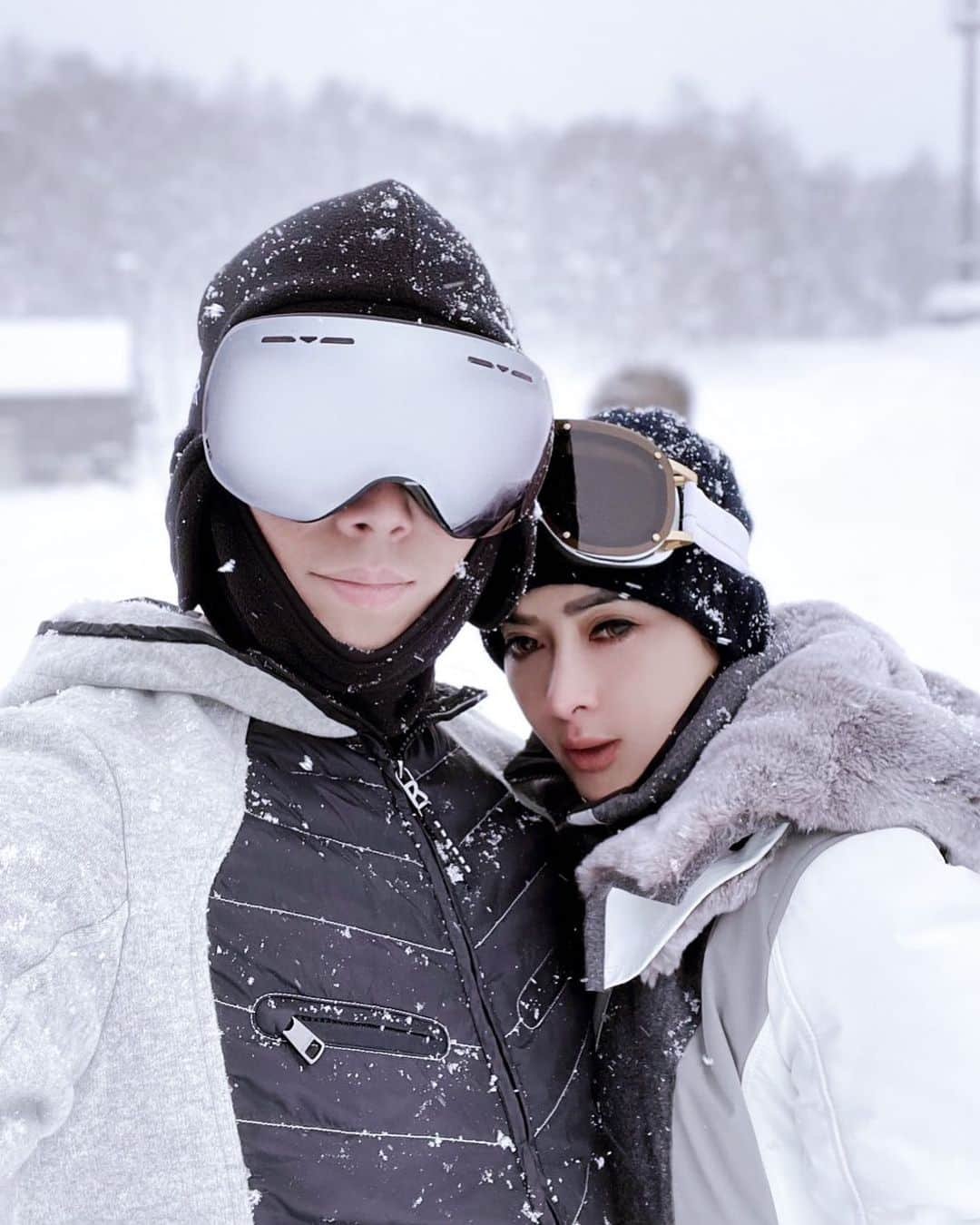 Syahriniさんのインスタグラム写真 - (SyahriniInstagram)「• I Love You Snow Much !  ________________ 𝓢𝓨𝓡_______________  #PrincesSyahrini #Winter2021 #WinterWonderland」1月23日 8時06分 - princessyahrini