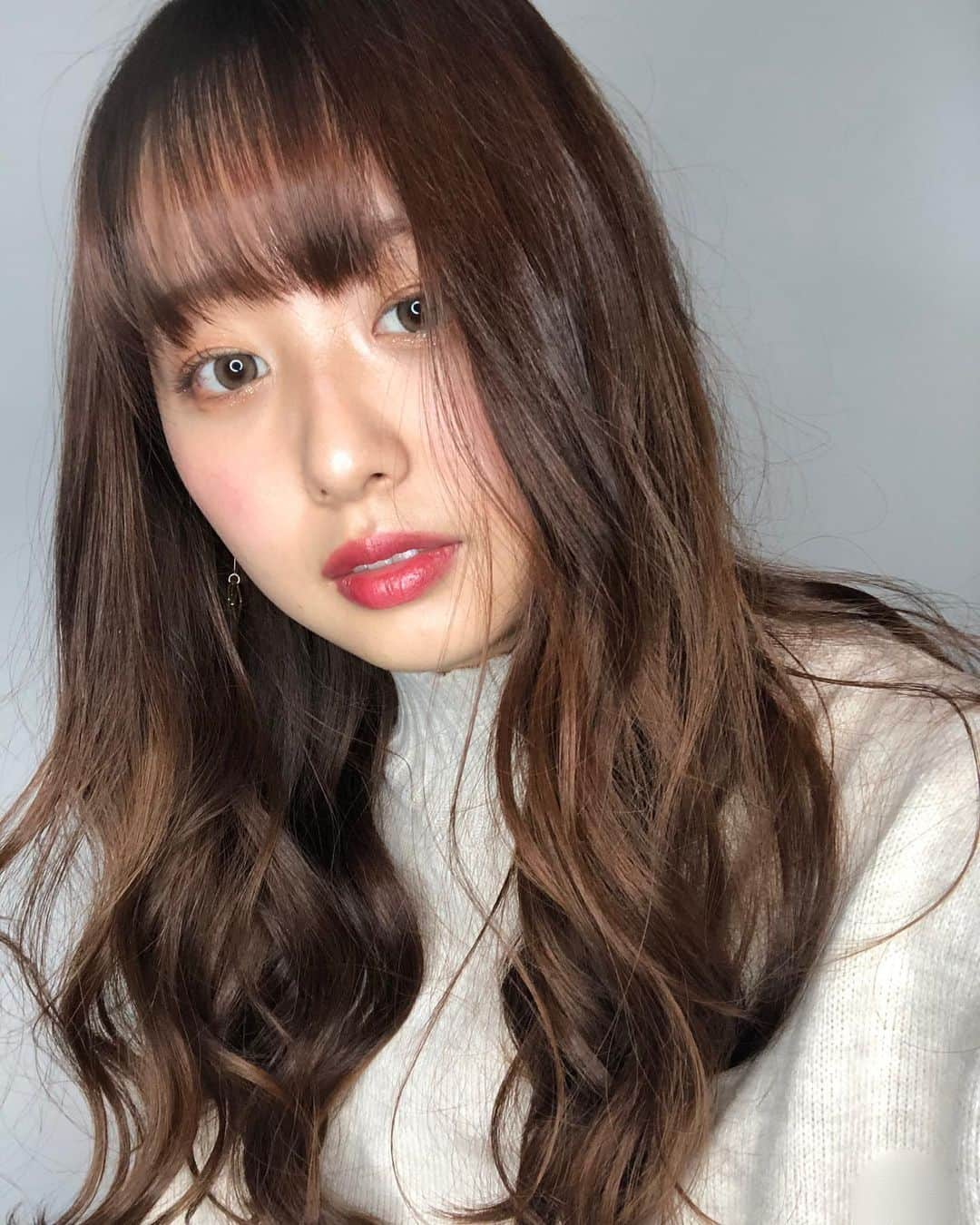 犬塚花菜子のインスタグラム：「投稿してなかったので改めまして！  この度、日本一のミスキャンパスを決める "MISS OF MISS CAMPUS QUEEN CONTEST 2021"に出場します！   皆さんのおかげでミス桜美林グランプリを頂き、このような機会を頂くことが出来ました。本当にありがとうございます！🙇‍♂️  MOMでも夢へ繋がるよう精一杯頑張ります。 応援よろしくお願いします！  2/8〜14  予選 2/21〜27 決勝 3/2 表彰式  投票やSNS投稿などの審査があり、今回は配信は審査内容に含まれません。 その他の詳しい審査内容は決まり次第投稿します！  #ミスオブミス #missofmiss #mom #ミスコン #サロンモデル #撮影モデル #被写体 #投票 #camera」