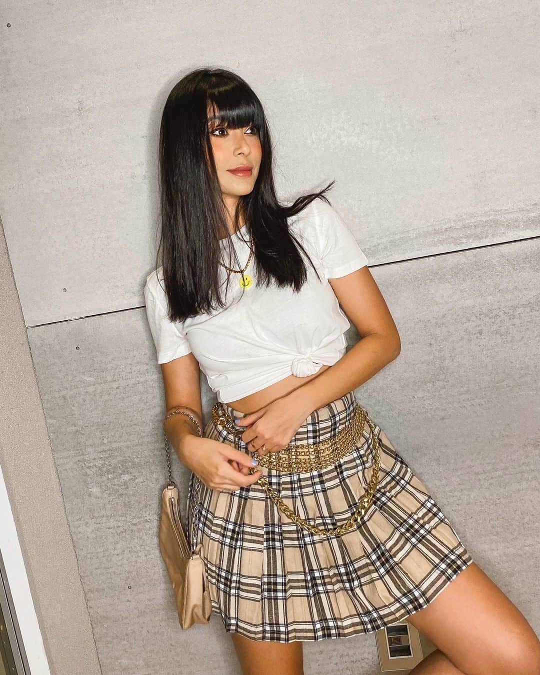 Gabriela Salesのインスタグラム：「🤪🙃😁」