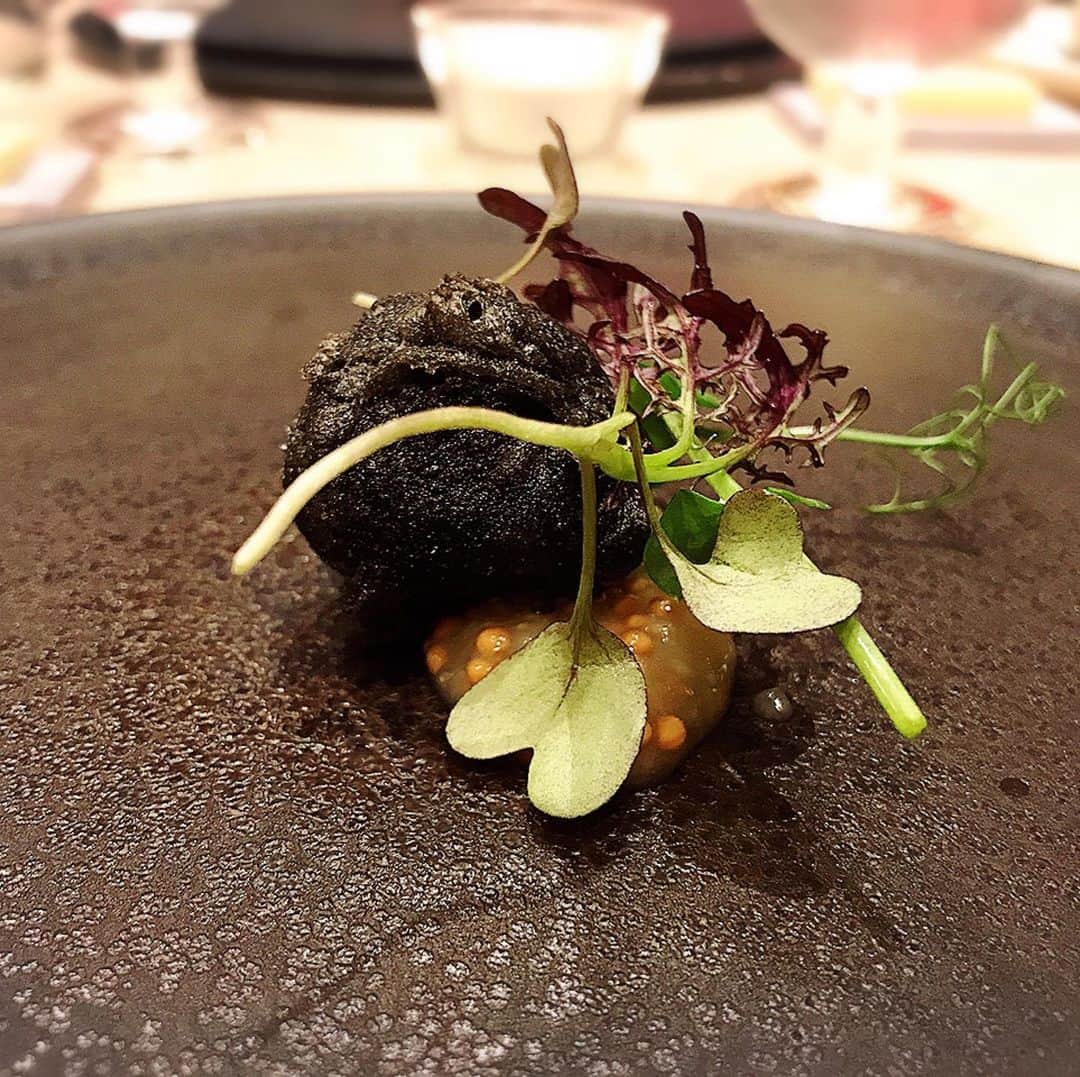 川原由維のグルメインスタ