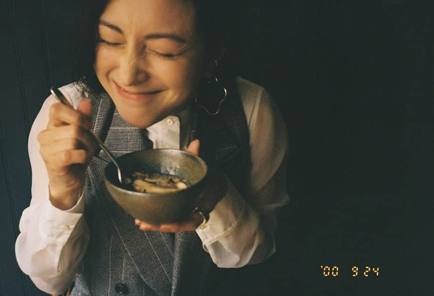 フラーム（事務所）さんのインスタグラム写真 - (フラーム（事務所）Instagram)「BARFOUT!の取材で美味しいご飯😋  #広末涼子 #マネさんカメラ #フラーム」1月23日 10時59分 - flamme_official_film