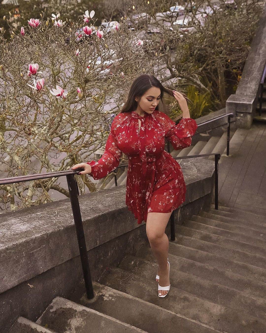 Aylen Aのインスタグラム：「@fashionnova.. Move with 🤎🕊 fashionnovapartner」