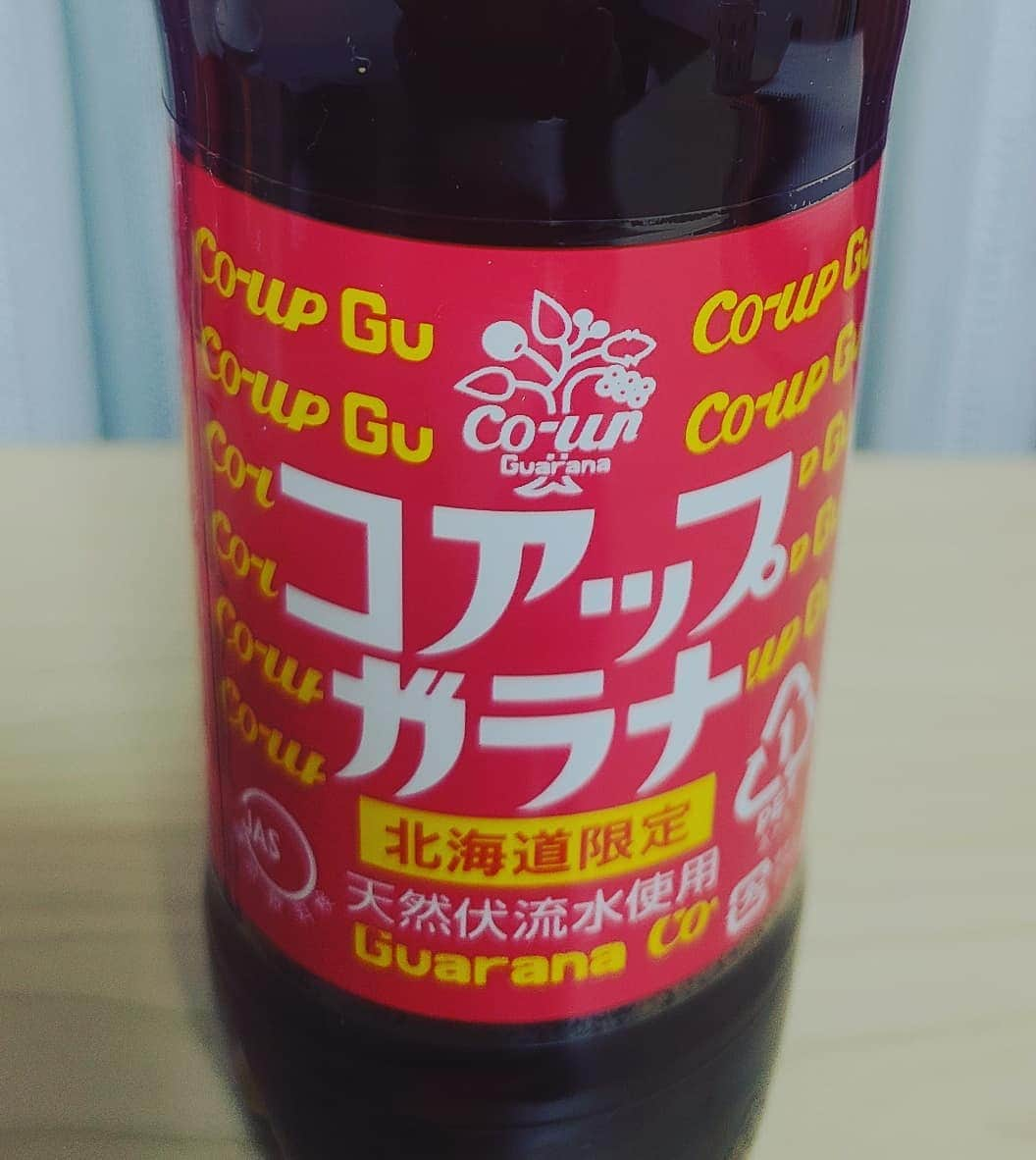 神取忍さんのインスタグラム写真 - (神取忍Instagram)「久しぶりに北海道のコアップガラナを 見つけたー😁 何故か好きだなぁー😁 明日は都内も積雪らしいので 外出する人は気を付けて下さいね!!!! #北海道 #コアップガラナ #積雪 #プロレス #神取忍」1月23日 23時03分 - shinobukandori