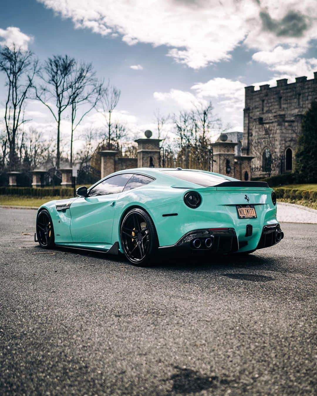 CarsWithoutLimitsさんのインスタグラム写真 - (CarsWithoutLimitsInstagram)「Tiffany Blue F12 Photos @zuumy  #CarsWithoutLimits」1月23日 23時06分 - carswithoutlimits