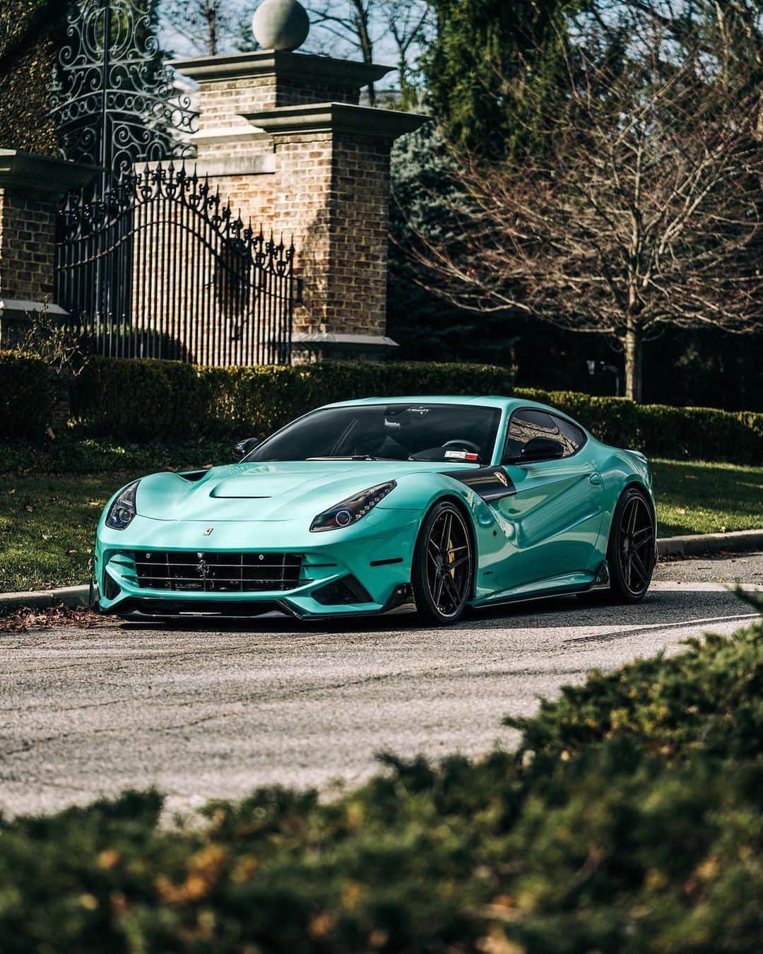 CarsWithoutLimitsさんのインスタグラム写真 - (CarsWithoutLimitsInstagram)「Tiffany Blue F12 Photos @zuumy  #CarsWithoutLimits」1月23日 23時06分 - carswithoutlimits