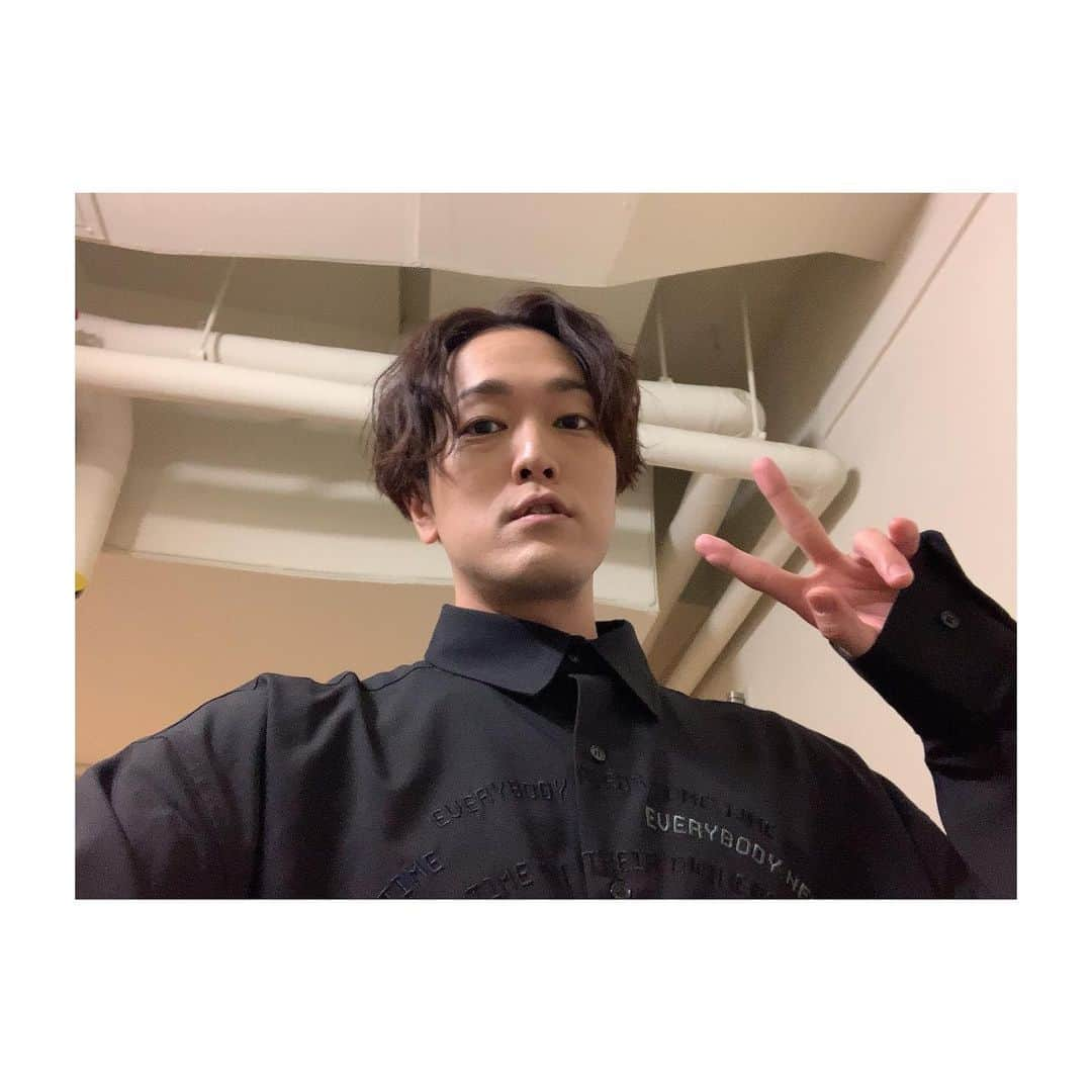 高木俊のインスタグラム：「ピース✌🏻 #ピース」