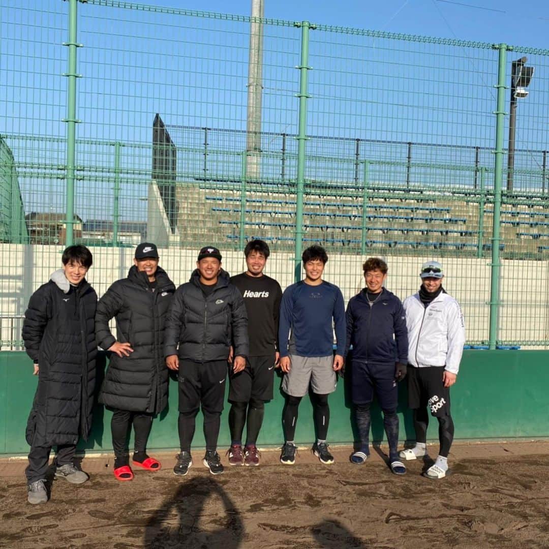 内田靖人さんのインスタグラム写真 - (内田靖人Instagram)「自主トレ終了しました！ サポートしてくださった方々ありがとうございました🙇‍♂️  #2021 #今治自主トレ #熊代聖人 #浅村栄斗 #外崎修汰 #愛斗 #石垣雅海」1月23日 21時57分 - yasuhito.uchida