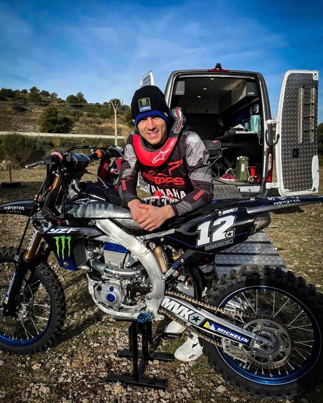 MotoGPさんのインスタグラム写真 - (MotoGPInstagram)「Getting ready for the 2021 #MotoGP season 💪 @maverick12official enjoyed some off-road training this morning! 😎 #SwipeLeft ⬅️ #MV12 #Motorcycle #Racing #Motorsport」1月23日 22時17分 - motogp