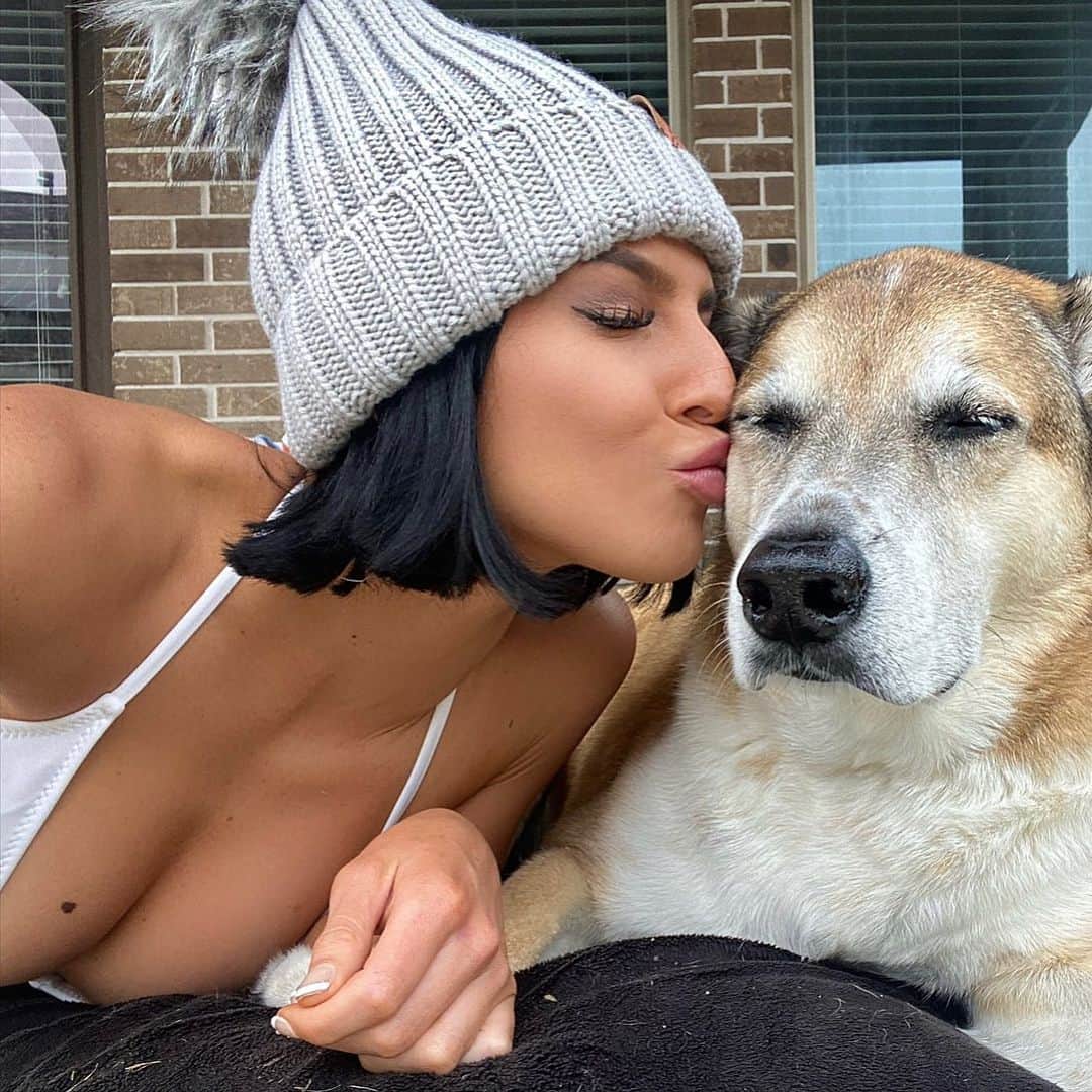 Kelly Clelandのインスタグラム