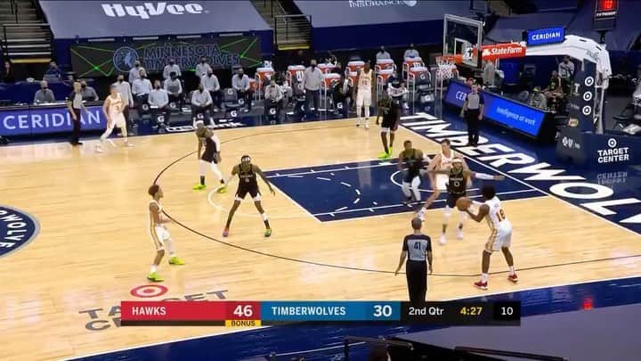 ダニーロ・ガリナリのインスタグラム：「❤️🏀 Back at work, love this feeling! #TrueToAtlanta」