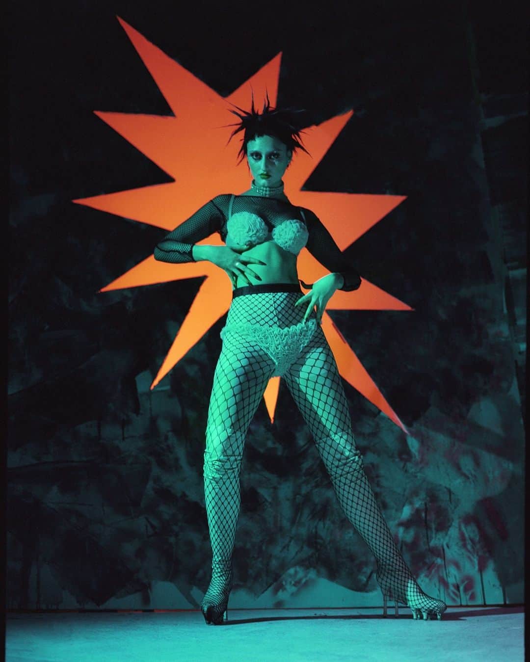 のインスタグラム：「SHEBAM ! POW ! BLOP ! WIZZ !  @jessmaybury in #JeanPaulGaulier #LaPerla for @numero_netherlands.  Photographed by @thibault_theodore Styled by @lisajarvis_stylist」