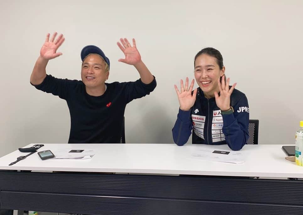 西岡詩穂さんのインスタグラム写真 - (西岡詩穂Instagram)「💪渋谷区,千葉県学校訪問プロジェクト🤺💪  今回は神南小学校！🏫  本来ならば、学校に直接訪問して生徒さん達と交流しながらフェンシングの説明をしたり、楽しさを伝えていきたいのですが、コロナの影響もあり、リモートで交流させて頂きました！😌✨  いや〜それにしても、子ども達の積極性、発言力、集中力、全てにおいてびっくりさせられました😳✨ 今回は5年生だけでしたが、こんなにしっかりと自分の意見を言えるって本当に凄いです！私の方が沢山刺激をもらってしまいました😳 またフェンシングをたくさん知ってもらえて嬉しい〜！ 次も頑張ります！  今回も準備してくださった皆様、ありがとうございました☺️✨  また次回も楽しみです！  #フェンシング #神南小学校 #学校訪問プロジェクト #リモート #fencing #日本フェンシング協会」1月23日 14時43分 - shih05823