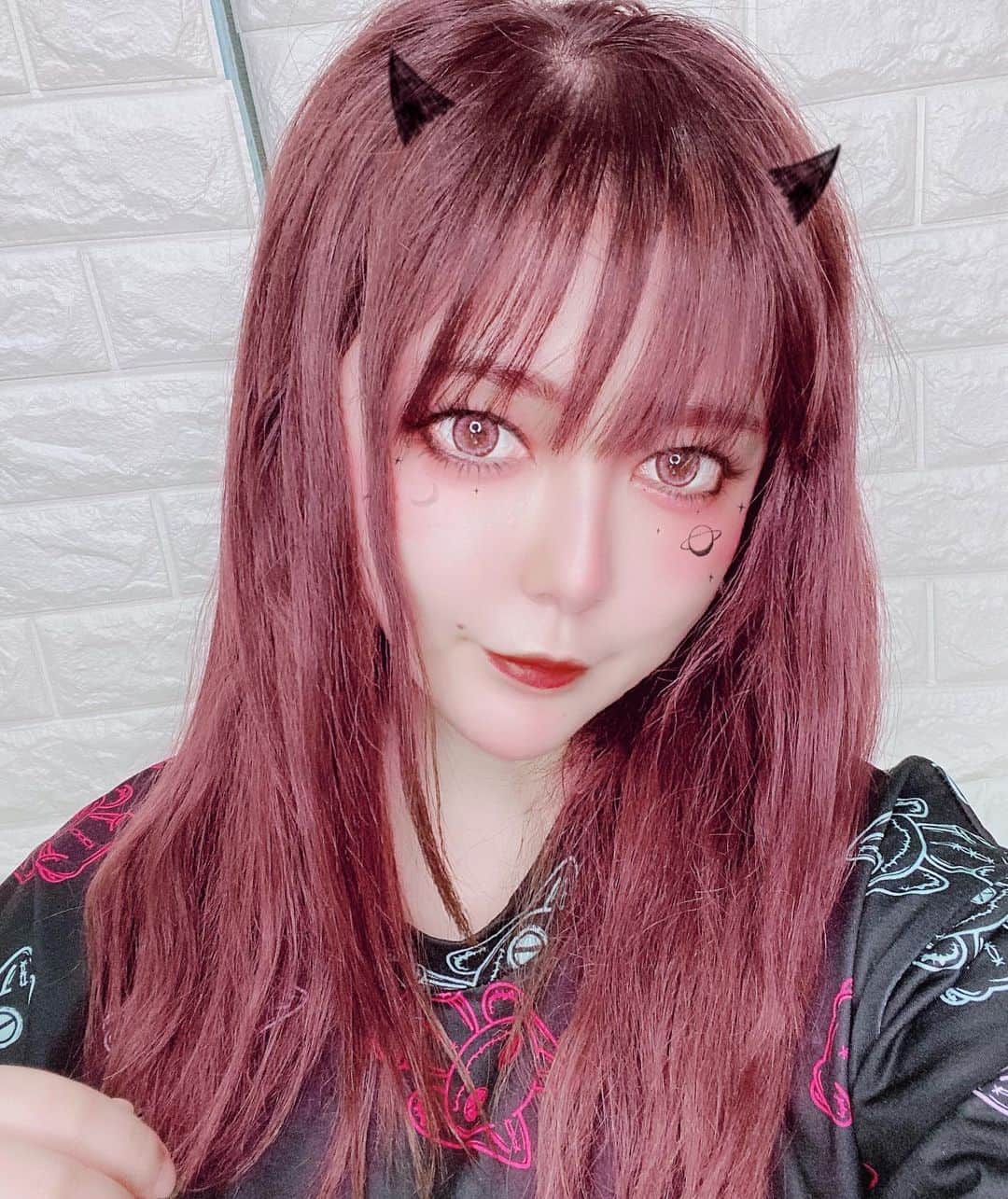のインスタグラム：「地雷メイク×加工 別人みたい( * ･ᴗ･ )*  #NieR #地雷メイク #japaneseculture  #japanesegirl  #病みかわいい  #可愛くなりたい」