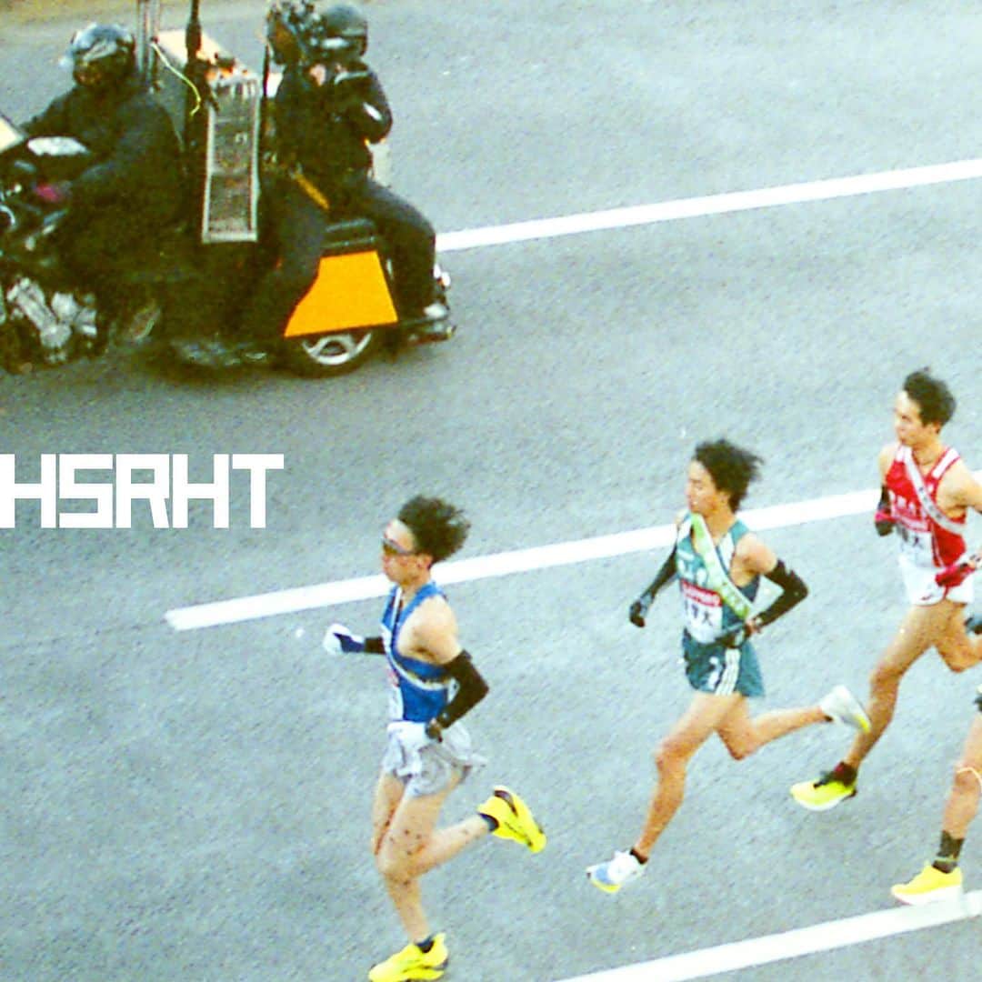 走るひとさんのインスタグラム写真 - (走るひとInstagram)「ekiden 2021  #ekiden  #2021 #hsrht #走るひと」1月23日 17時19分 - hashiruhito.jp