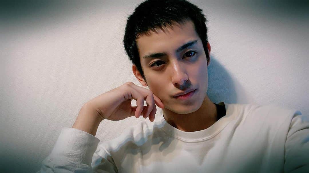 武子直輝のインスタグラム：「🙄  #武子直輝」