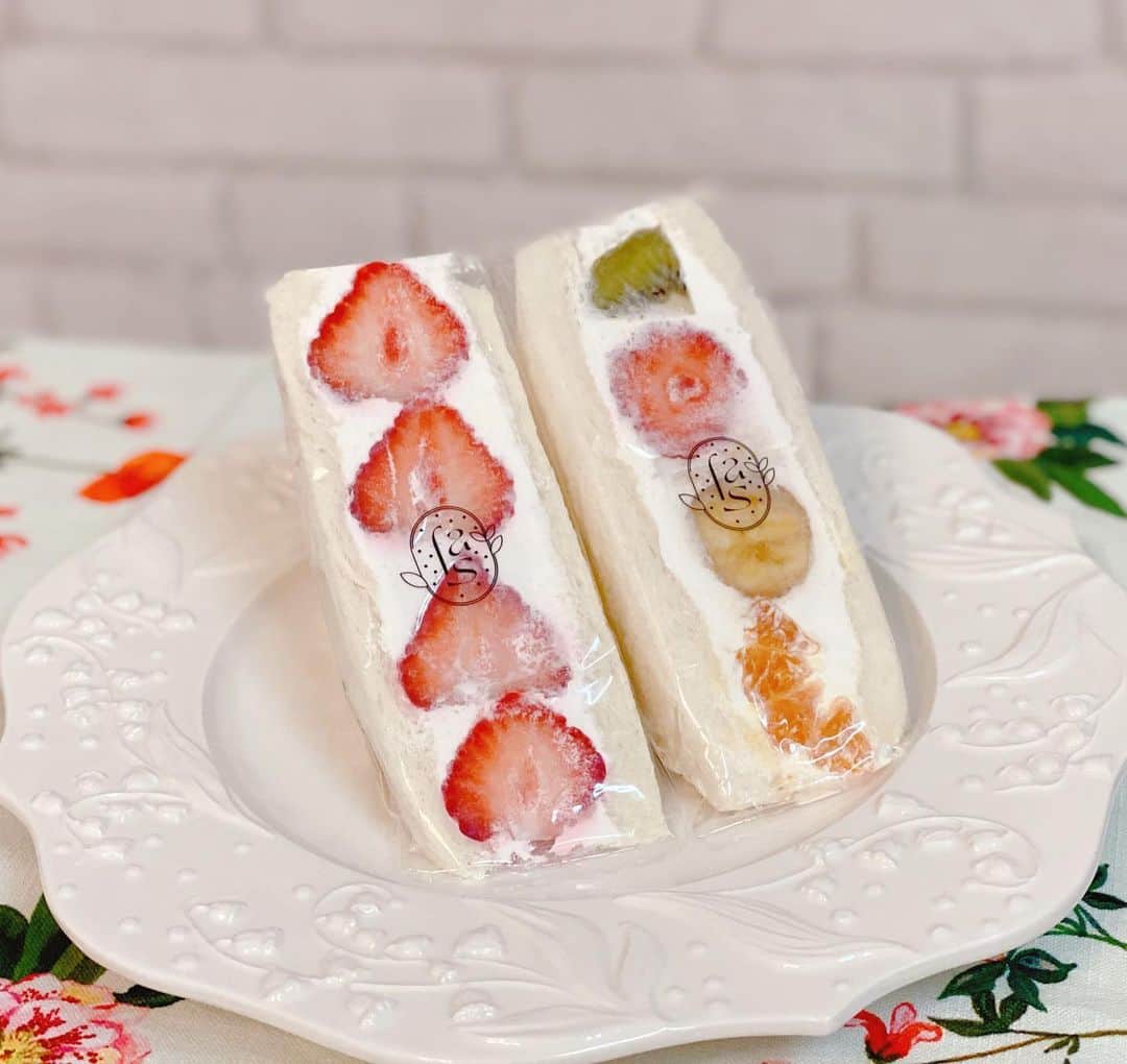 黒坂優香子のグルメインスタ