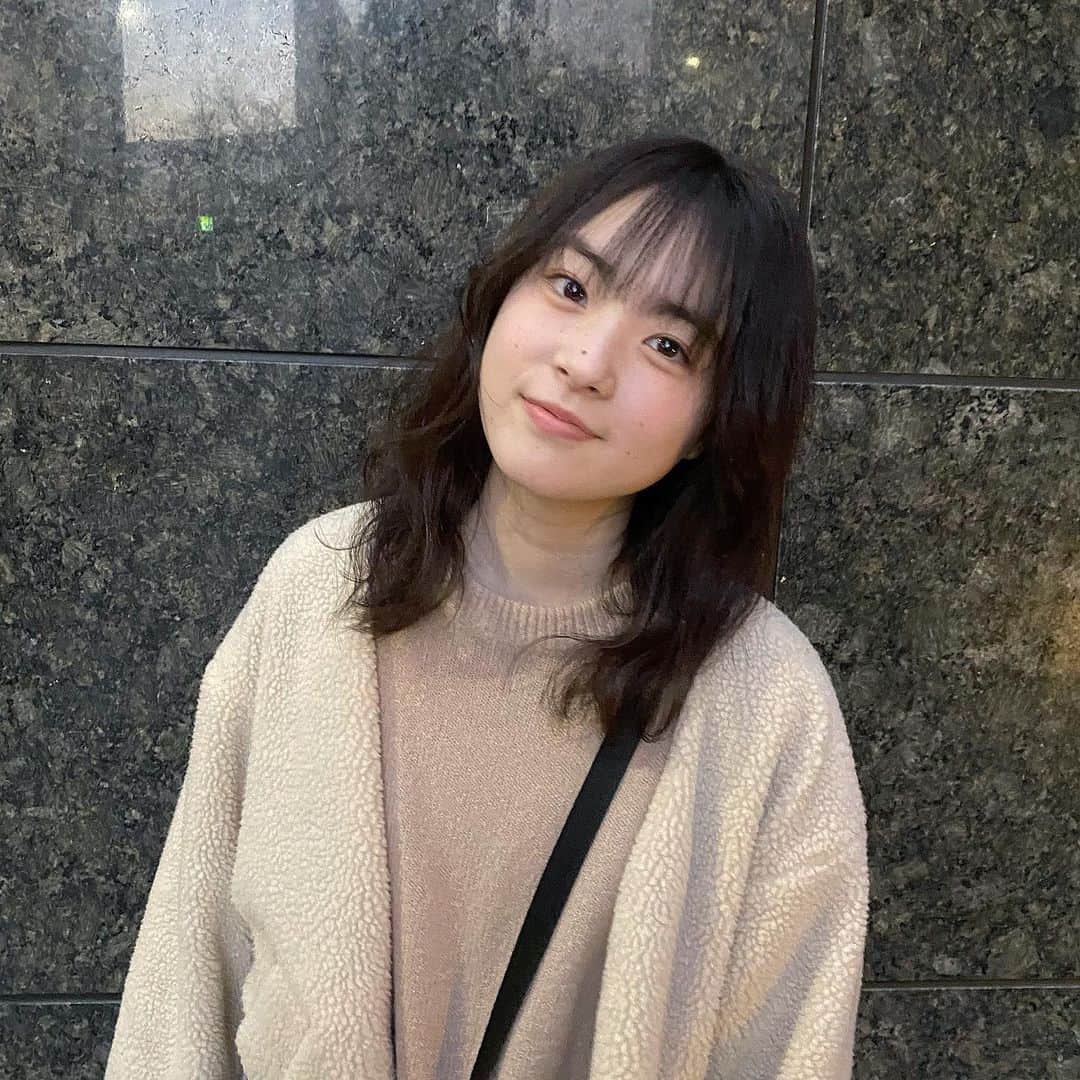 殿内虹風さんのインスタグラム写真 - (殿内虹風Instagram)「この写真は、 2020年12月中旬の私。 この日は美容院納めでしたね。 今はおうちケアを頑張ります＾＾ （新年のご挨拶からあげてなかった、、  #殿内虹風」1月23日 19時29分 - nijika_tonouchi