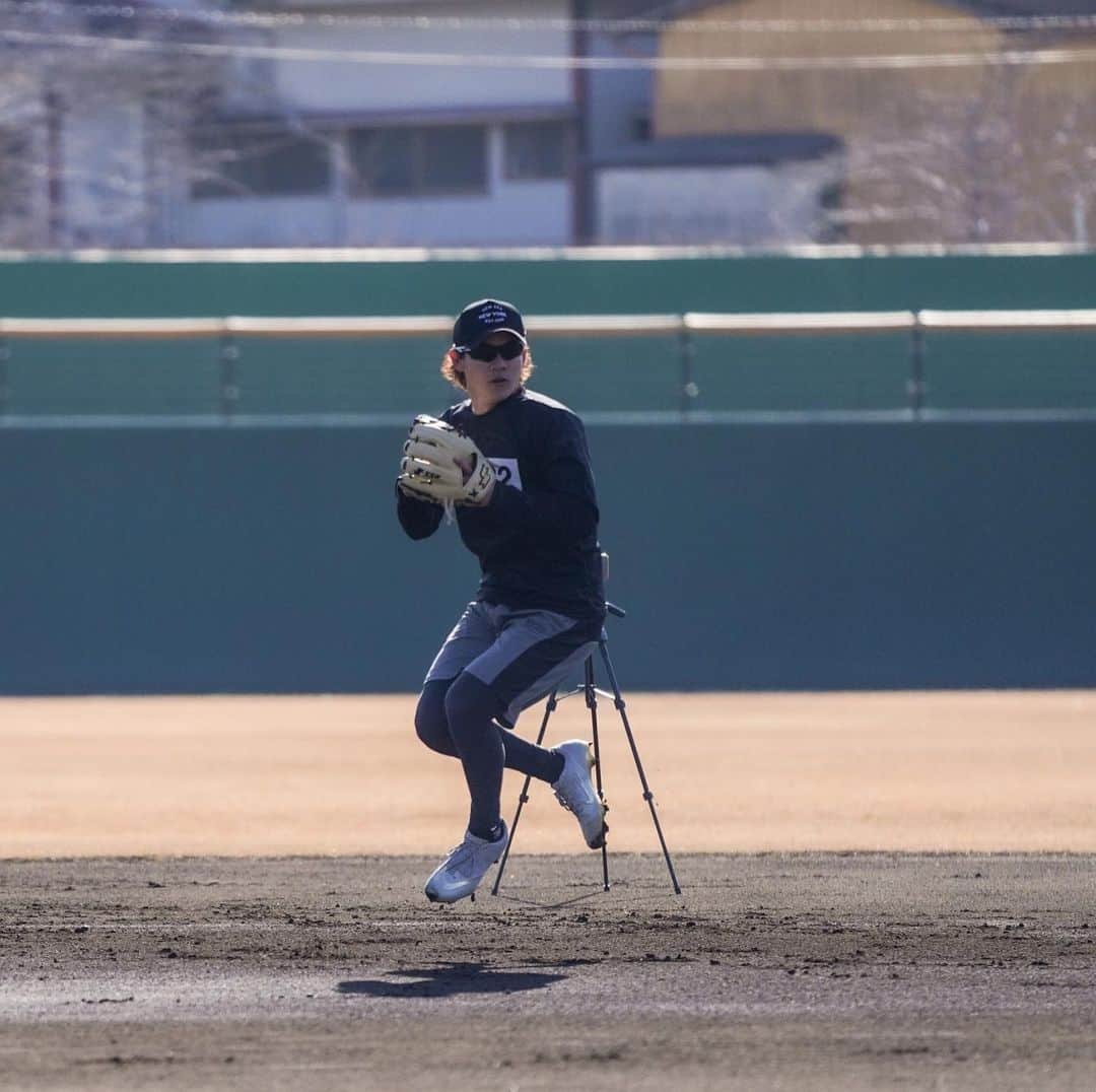 牧原大成さんのインスタグラム写真 - (牧原大成Instagram)「久留米自主トレも後少し💪💪  写真めっちゃ綺麗👍👍  #SSBA #タティスjrグローブ #sy32」1月23日 19時31分 - taisei.makihara