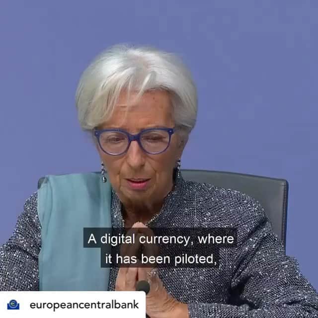 クリスティーヌ・ラガルドのインスタグラム：「A digital euro, if it were to be introduced, would be of service to all citizens. But we are not there yet – more work is needed to address the issues it raises.」