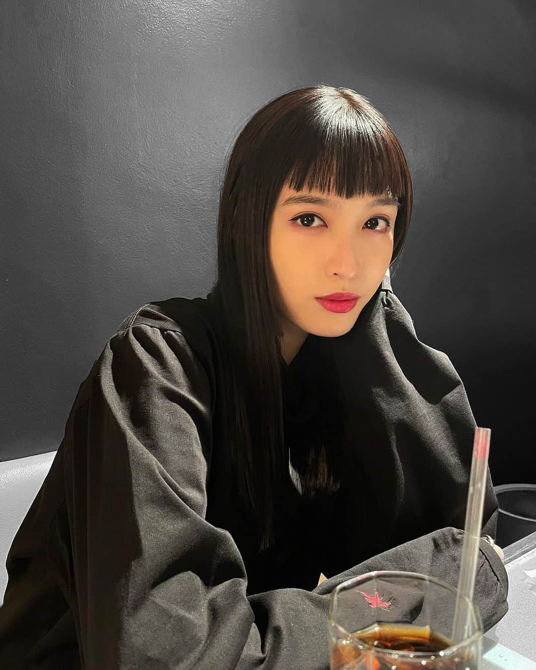 松本愛 松本愛（まあぴぴ）さんのインスタグラム写真 - (松本愛（まあぴぴ）Instagram)「@ipsa_jp  目もとの印象を際立てるアイライナーがイプサから誕生します。﻿アイライナー Ｗで目のキワを埋めて、アイライナーブラッシュでぼかすだけ☺️﻿ ﻿  そしてアンダーアイライナーが ...