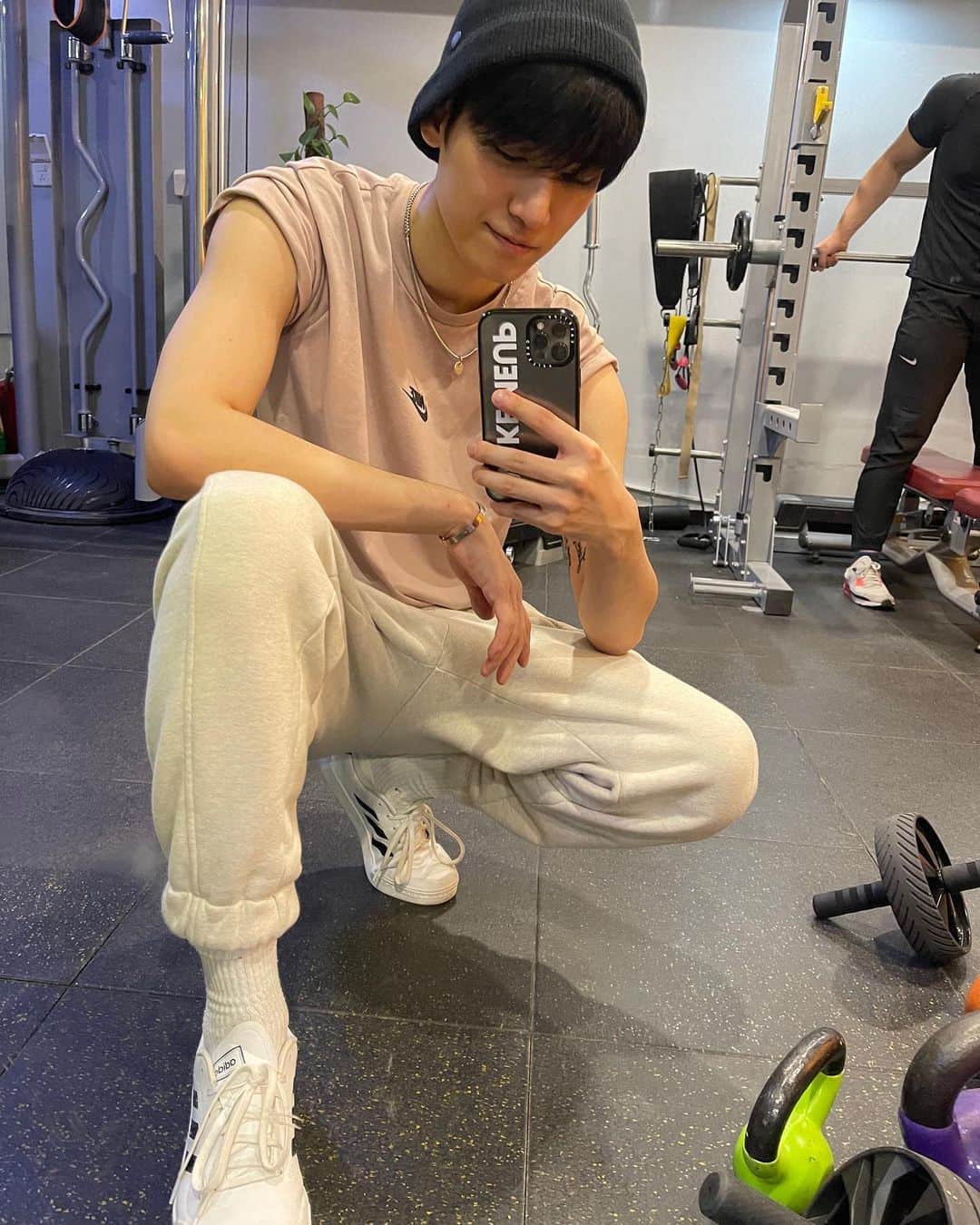 樋口葉生のインスタグラム：「🏋🏻😩」