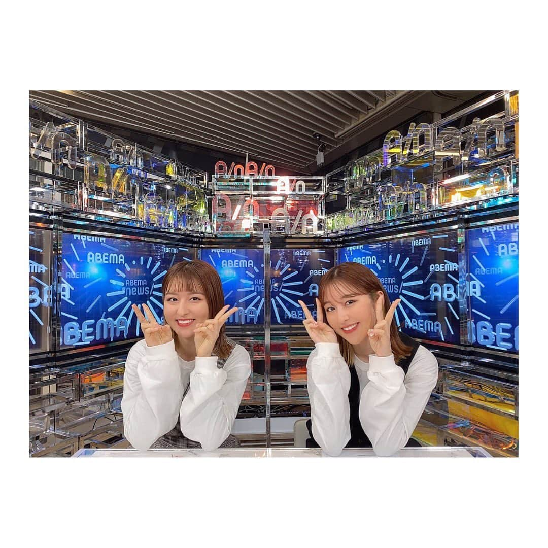 りかりこさんのインスタグラム写真 - (りかりこInstagram)「出演情報📺 『ABEMA的ニュースショー』 ABEMA NEWSチャンネル 1月24日(日) 12:00 〜 14:00  また出演させていただきますっ！ 是非見てください🥰♥️ . #りかりこ#双子 #abematv#abema的ニュースショー #双子コーデ#ファッション #お知らせ#twins#followｍe」1月23日 19時53分 - rikariko_official