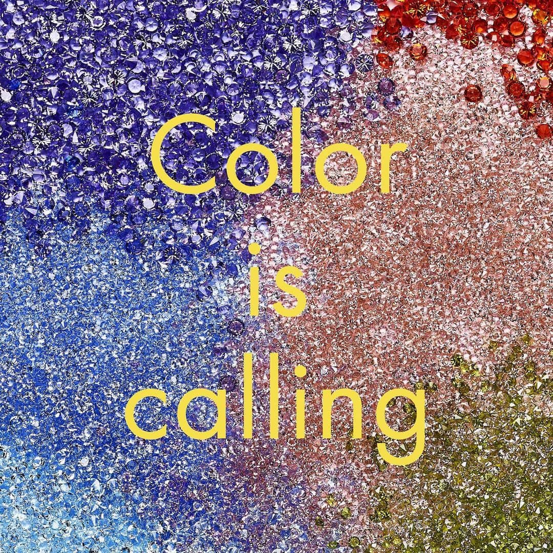 のインスタグラム：「Color is calling, and it wants you to come out and play. Add brilliance to your day with Swarovski crystals in these vibrant shades. #Swarovski」